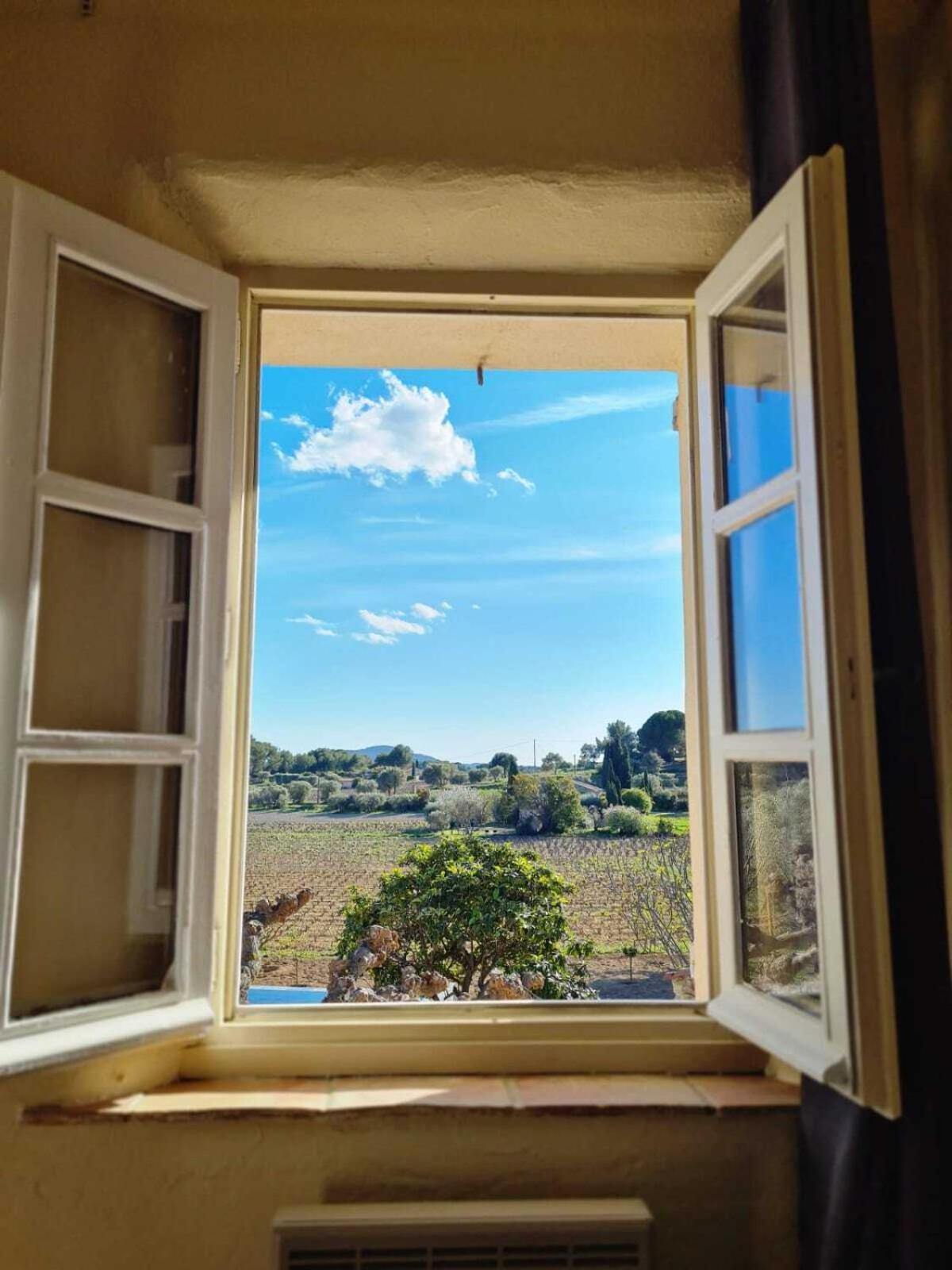 Le Mas Golie Le Castellet  Zimmer foto